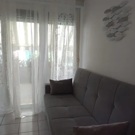 La Casina Di Maia - Con Piscina 圣维托彻帝诺