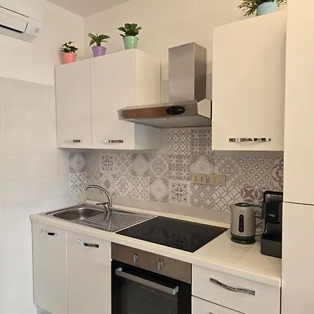 La Casina Di Maia - Con Piscina 公寓 圣维托彻帝诺